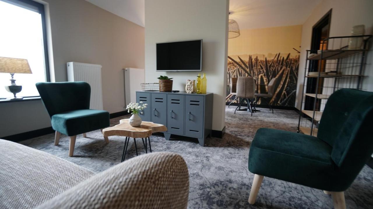 Bed En Breakfast Het Oelenest Hooghalen ภายนอก รูปภาพ